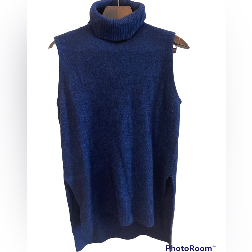 Gorgeous Soft Cashmere Sleeveless Turtleneck Tunic